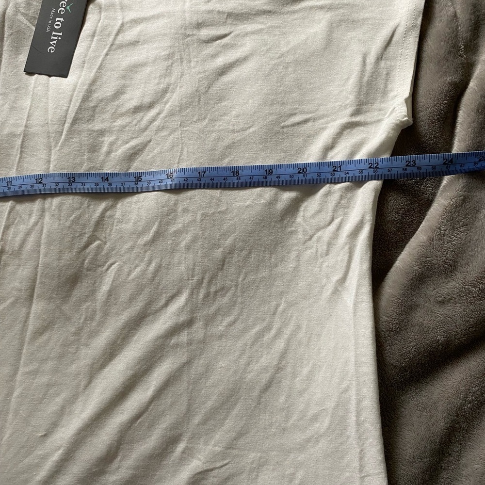 Free to live Beige T-Shirt for women’s size XXL